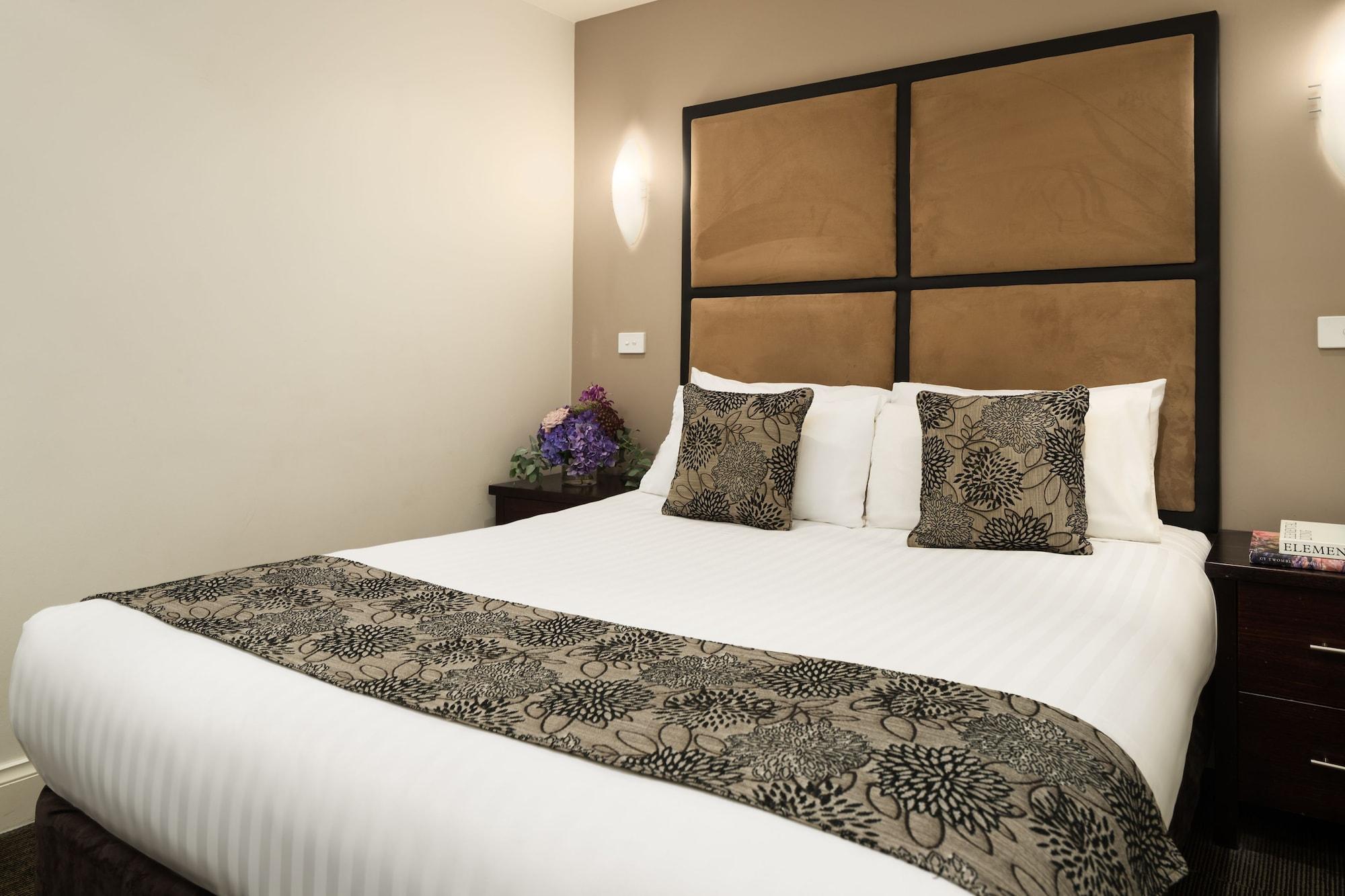 Crowne Plaza Melbourne Carlton By Ihg Hotel Exterior photo